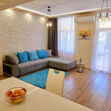 Luxury Nevena Apartment - Bogoridi Super Centre Burgas Stad Buitenkant foto