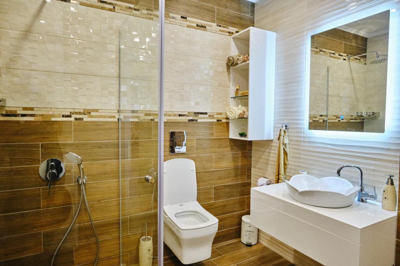 Luxury Nevena Apartment - Bogoridi Super Centre Burgas Stad Buitenkant foto