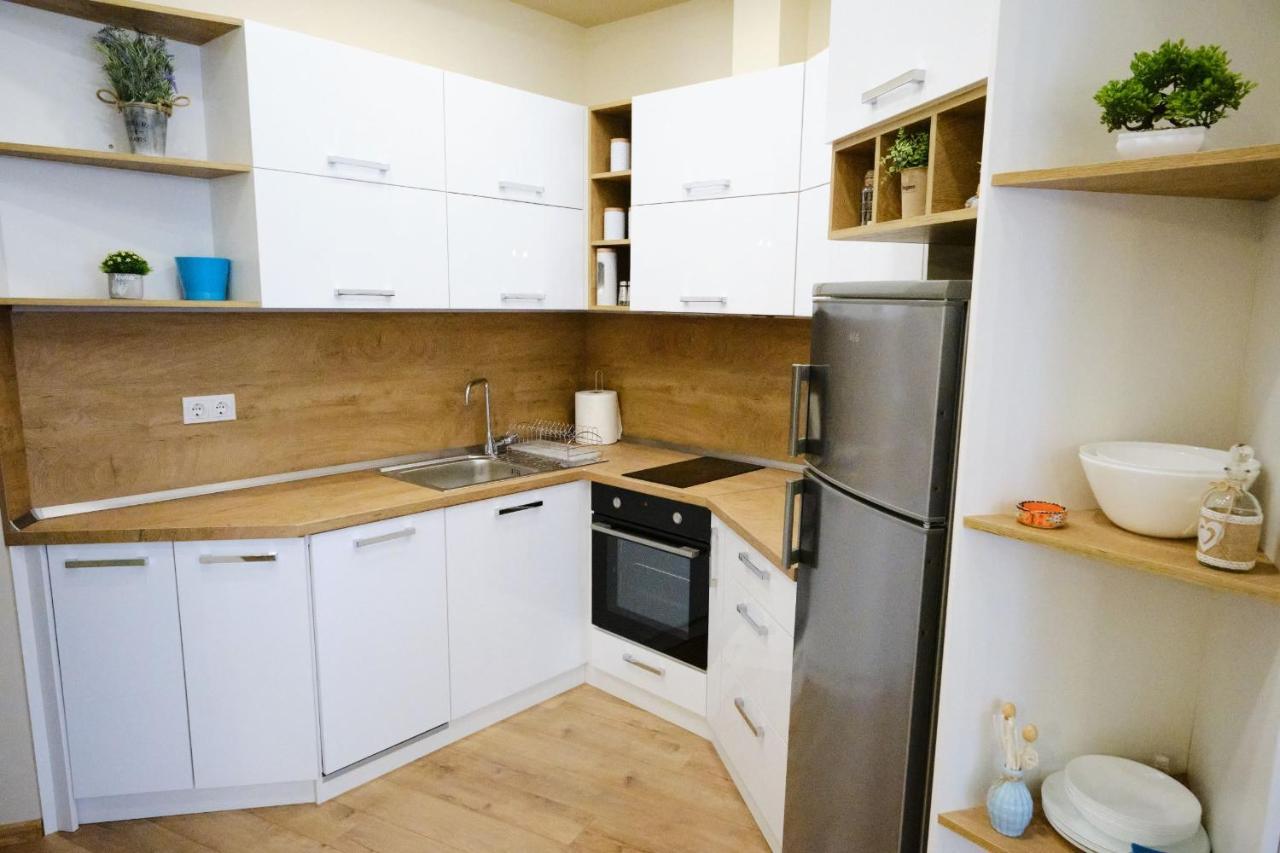 Luxury Nevena Apartment - Bogoridi Super Centre Burgas Stad Buitenkant foto
